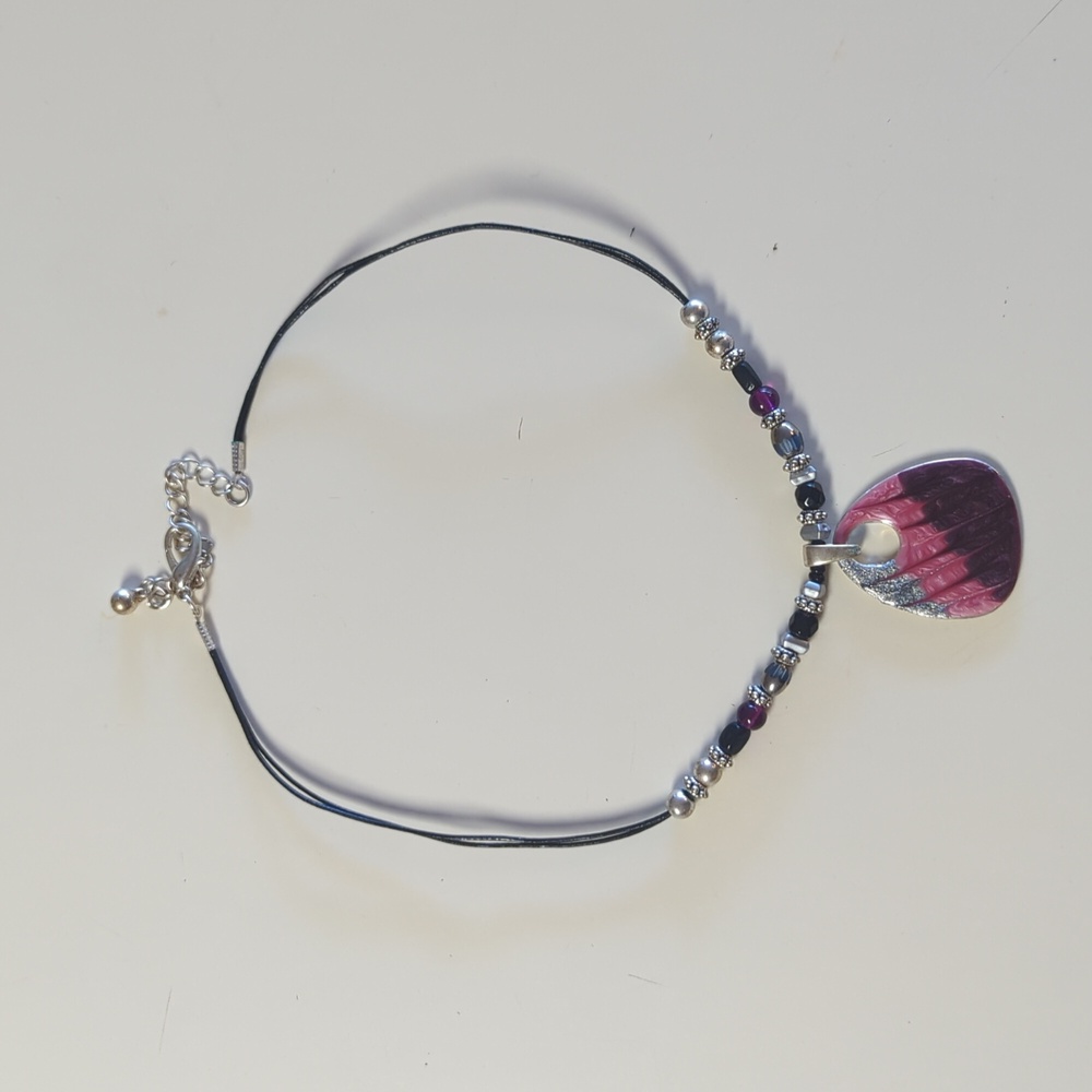 Pendant necklace, beaded, synthetic leather strap